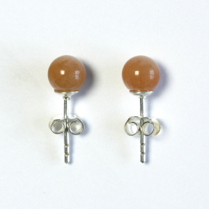 Ear beads with silver plug 6 mm
